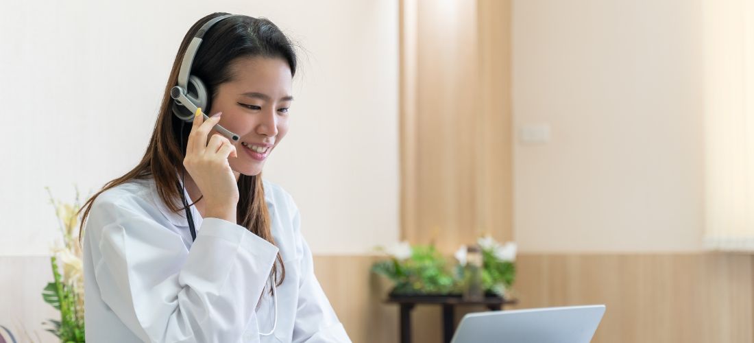 Telefonnummern und Erreichbarkeit